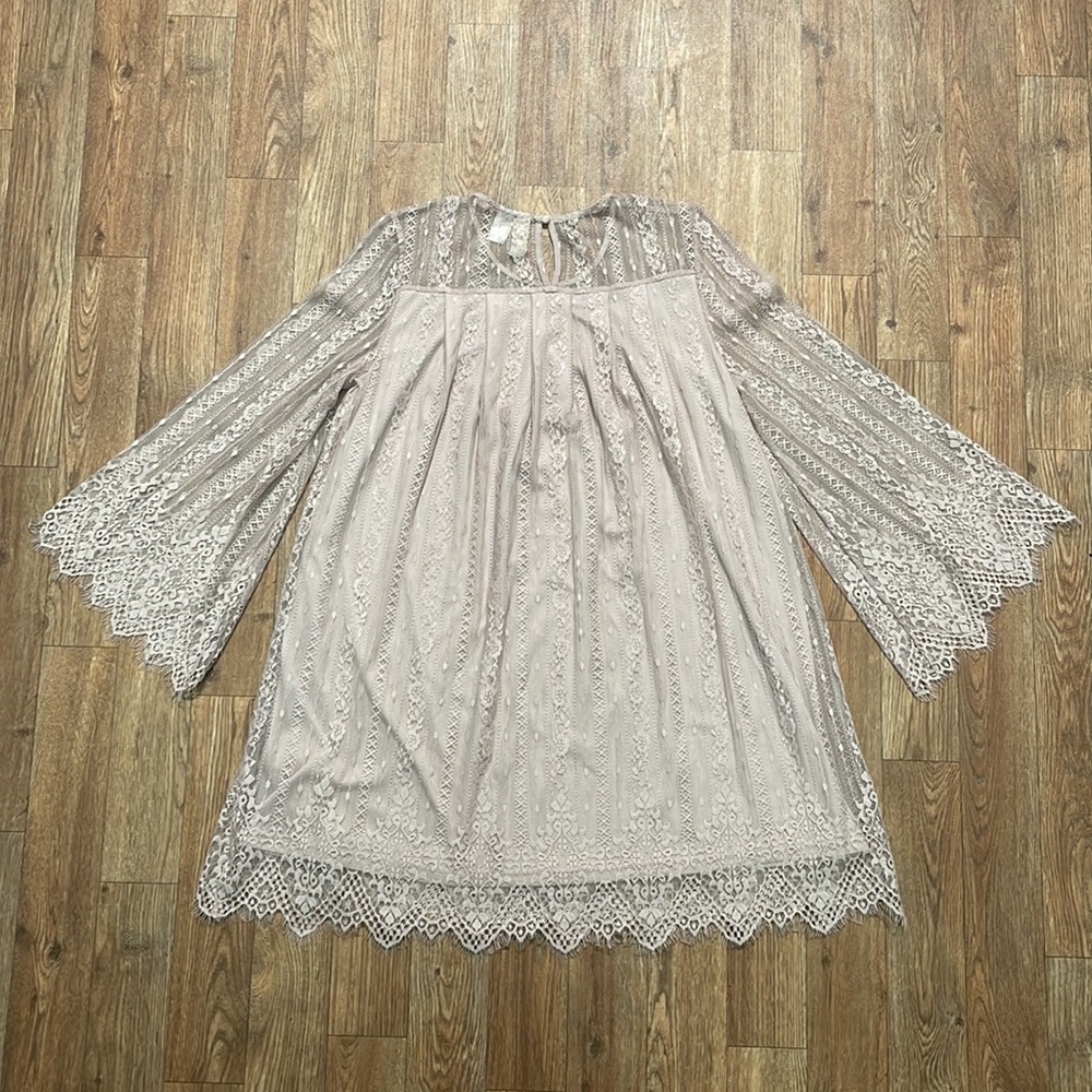 Dusty Blush pink lace dress